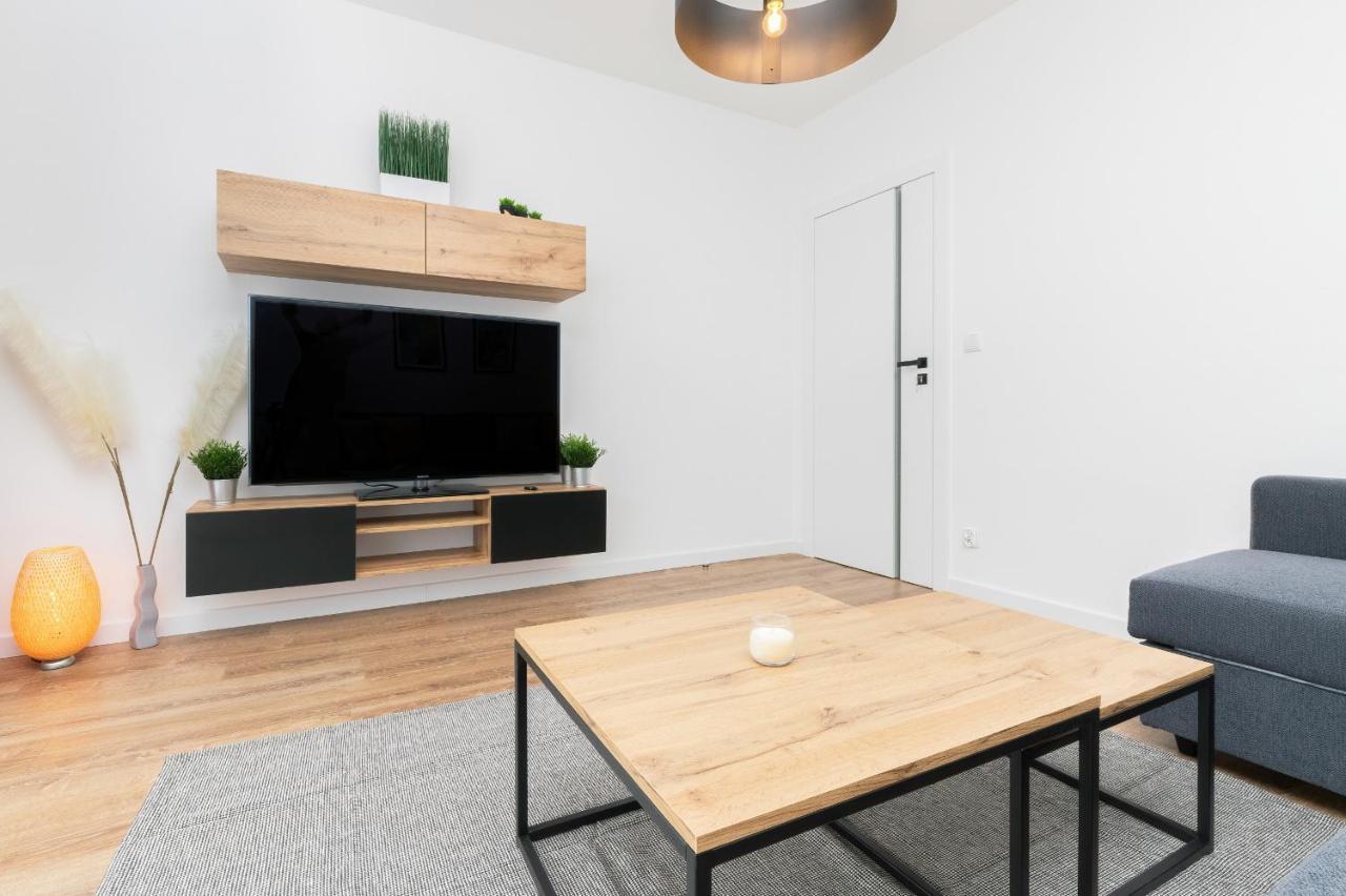 Navalis Apartments Gdynia By Noclegi Renters Eksteriør bilde