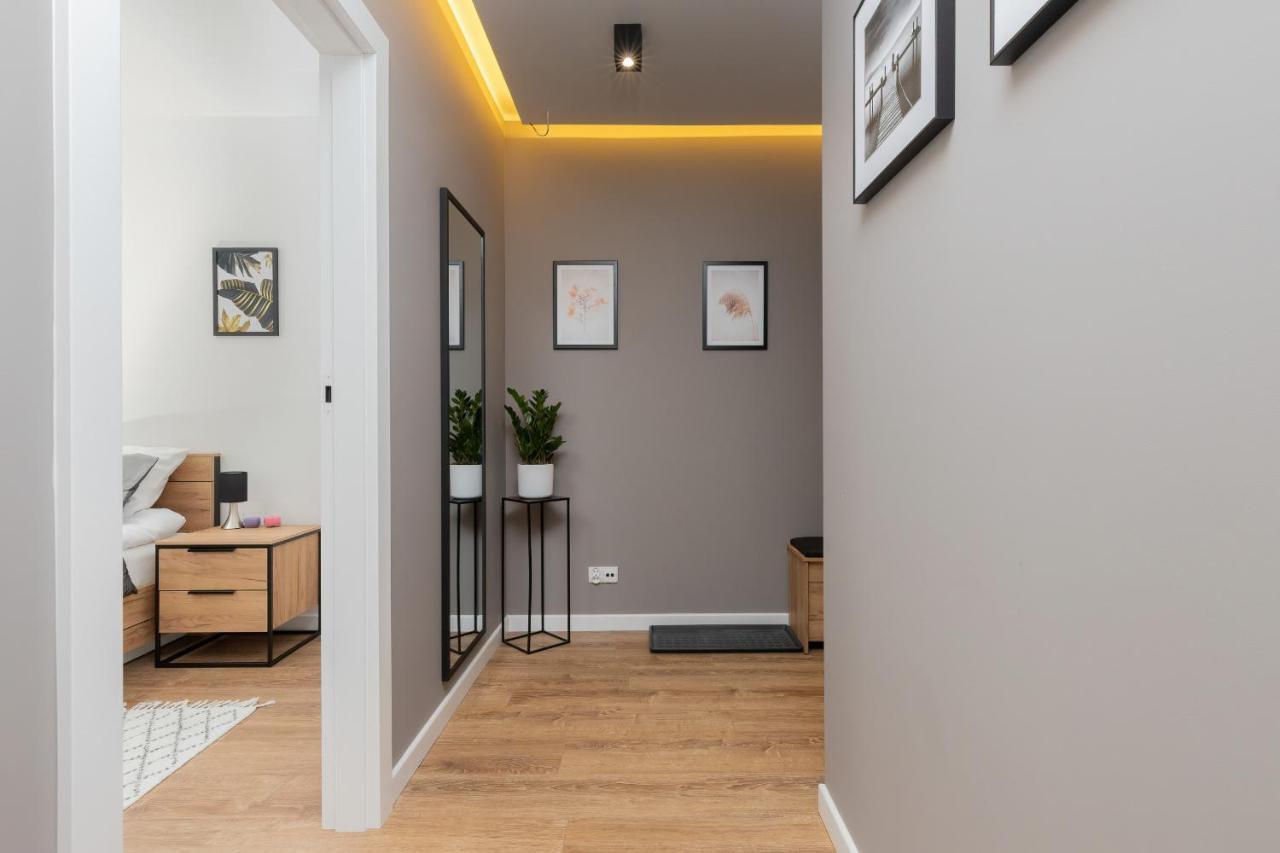 Navalis Apartments Gdynia By Noclegi Renters Eksteriør bilde